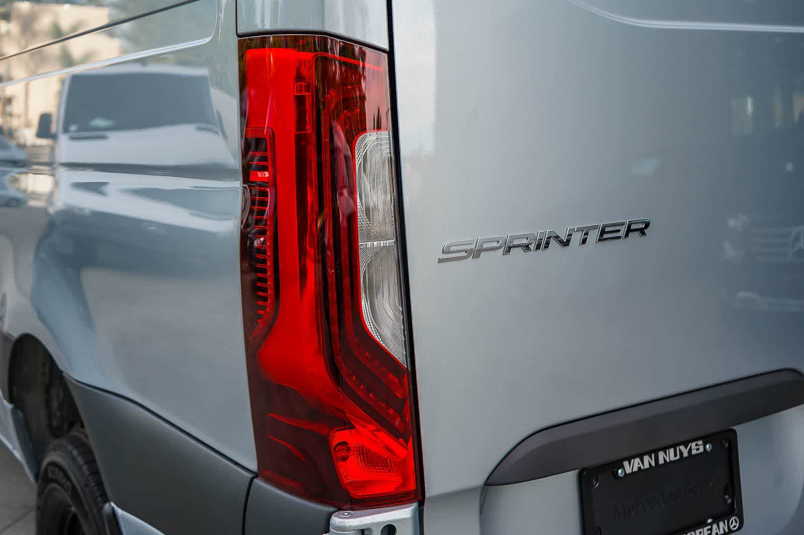 Thumbnail: 2026 Mercedes-Benz Sprinter - 7