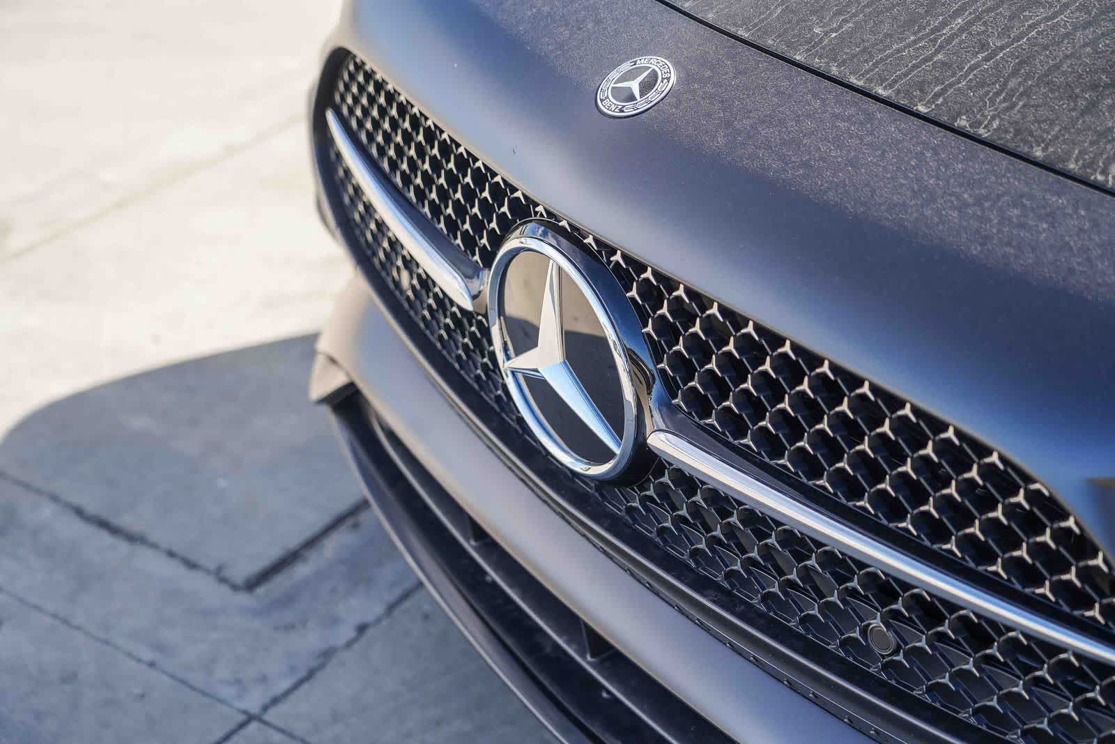 Thumbnail: 2026 Mercedes-Benz CLE - 3