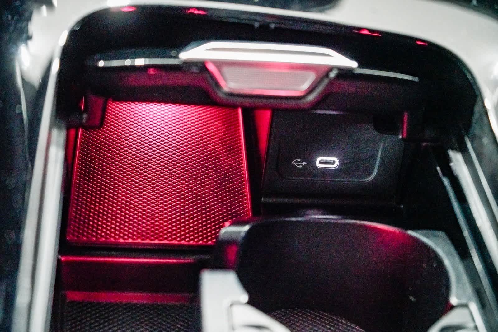 Thumbnail: 2023 Mercedes-Benz C-Class - 23