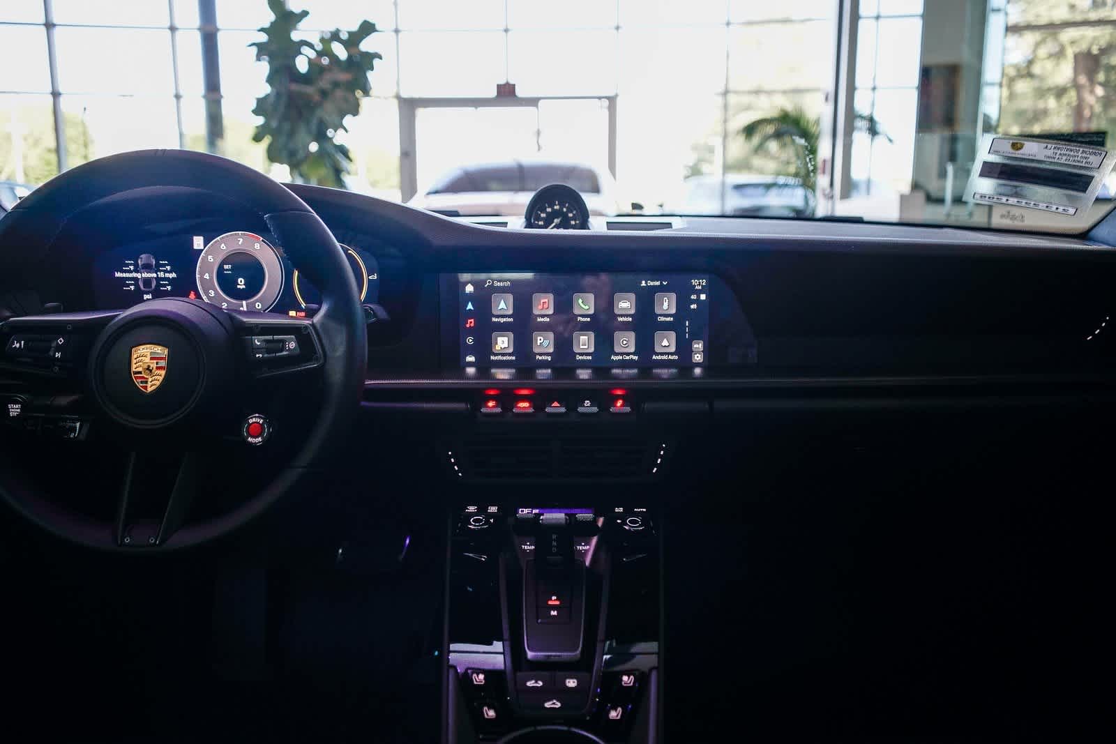 Thumbnail: 2025 Porsche 911 - 15