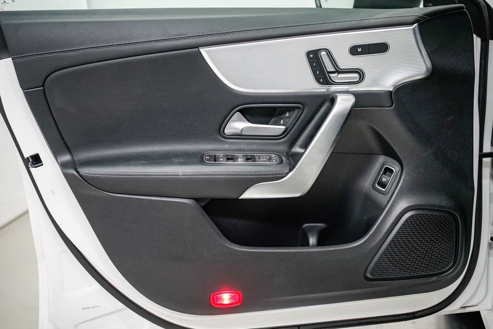 Thumbnail: 2022 Mercedes-Benz CLA - 19