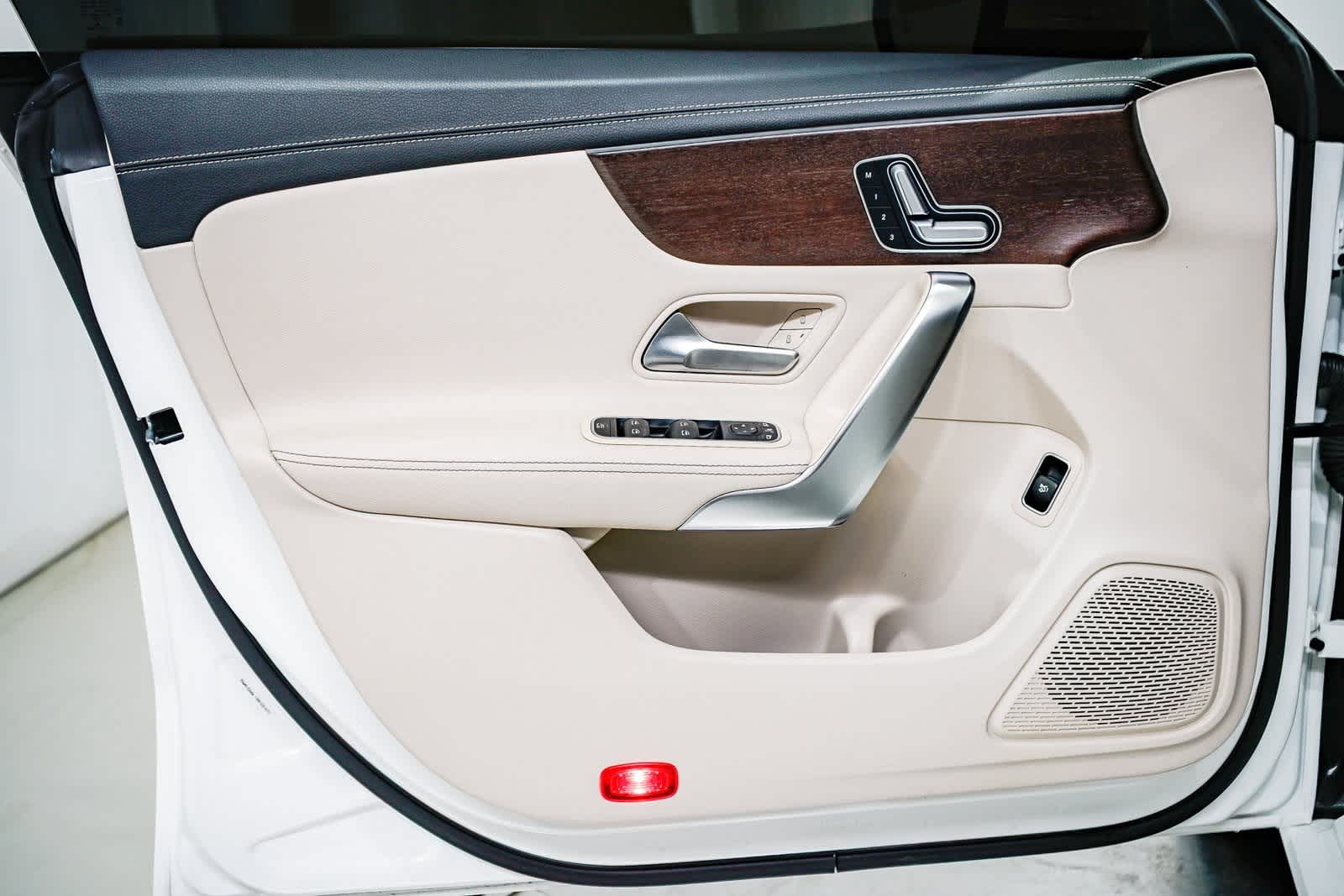 Thumbnail: 2022 Mercedes-Benz CLA - 19