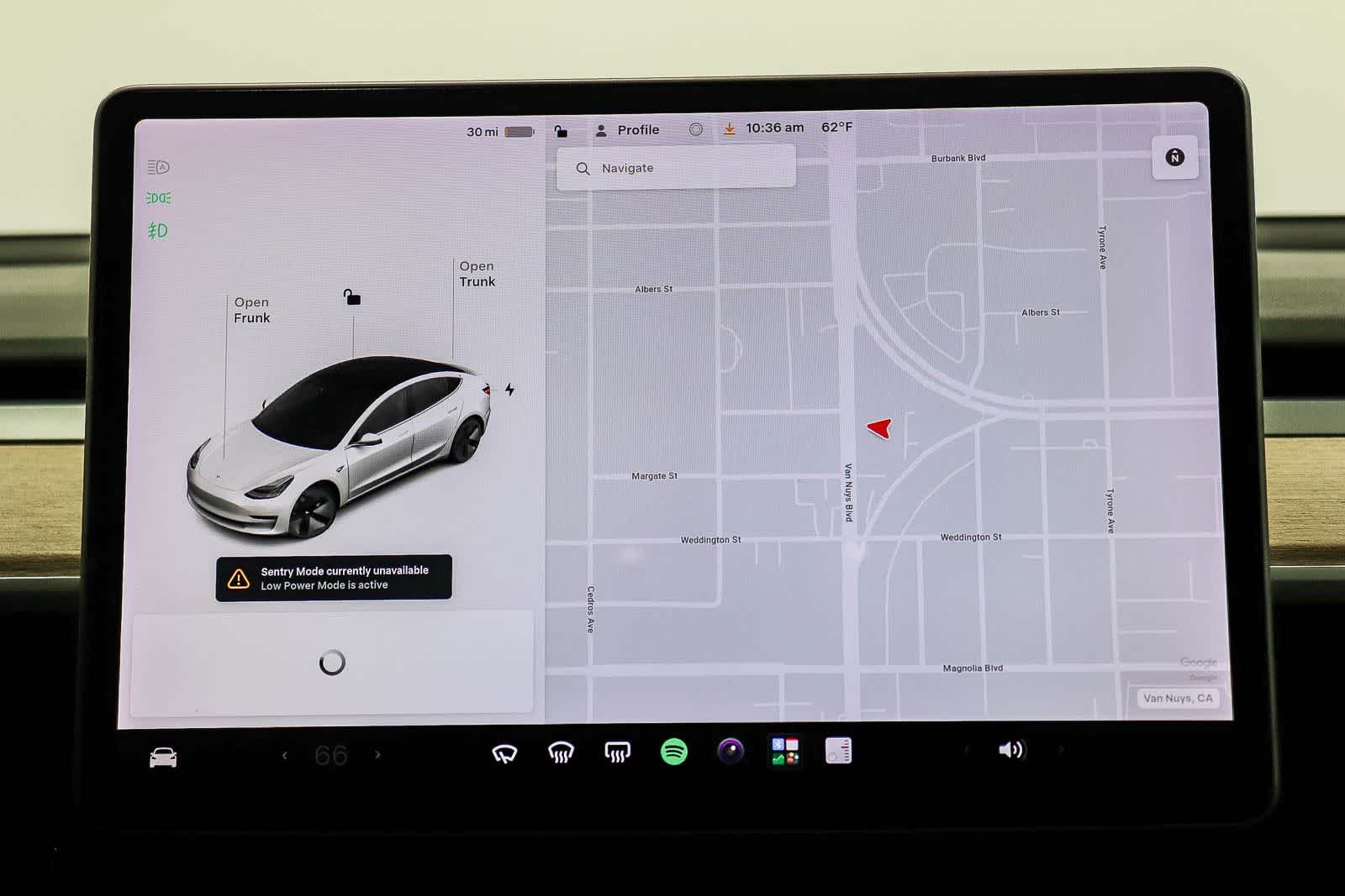 Thumbnail: 2018 Tesla Model 3 - 15