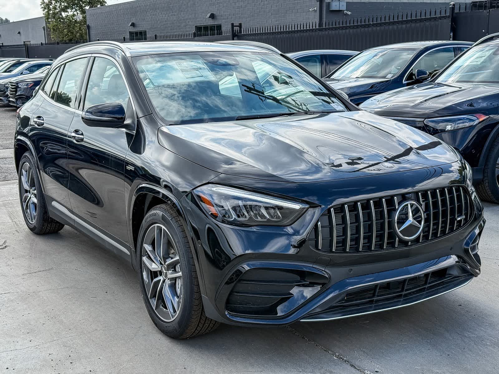 Thumbnail: 2025 Mercedes-Benz GLA - 3