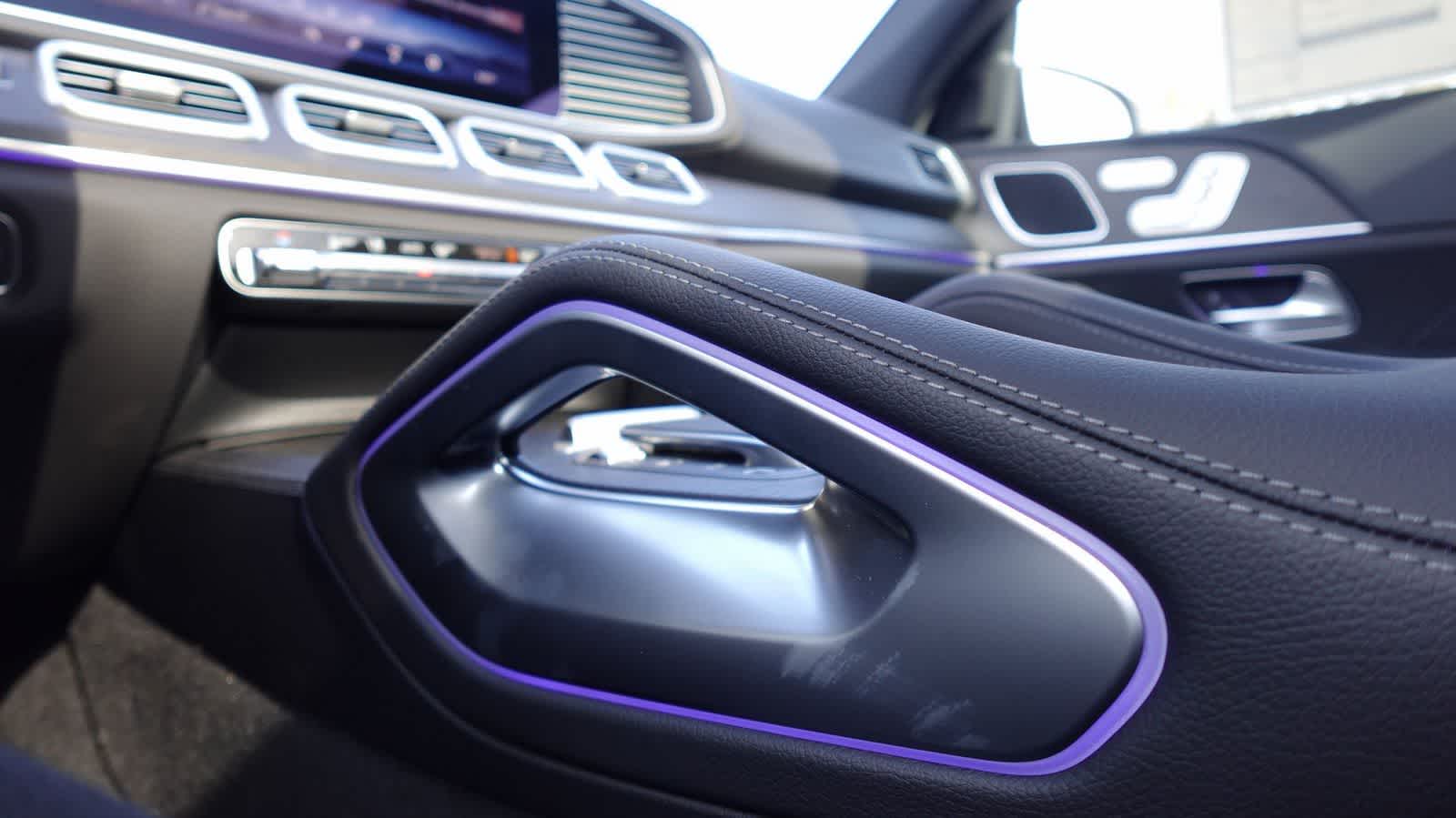 Thumbnail: 2026 Mercedes-Benz GLE - 40