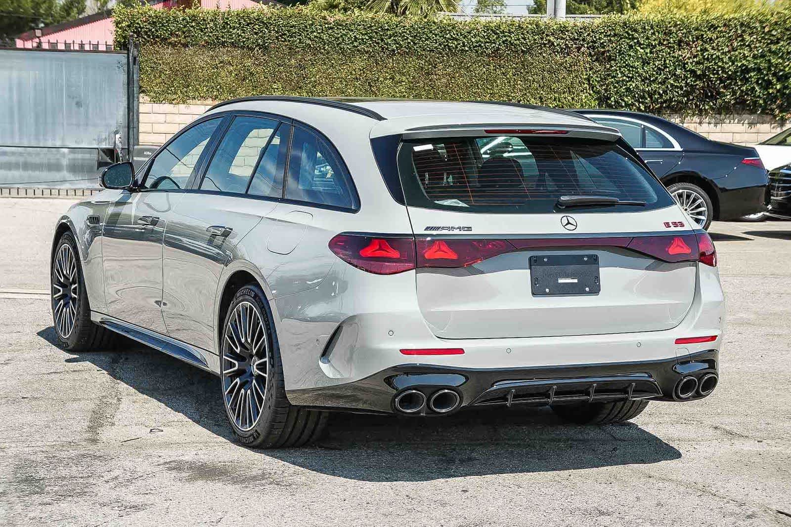 Thumbnail: 2026 Mercedes-Benz E-Class - 6