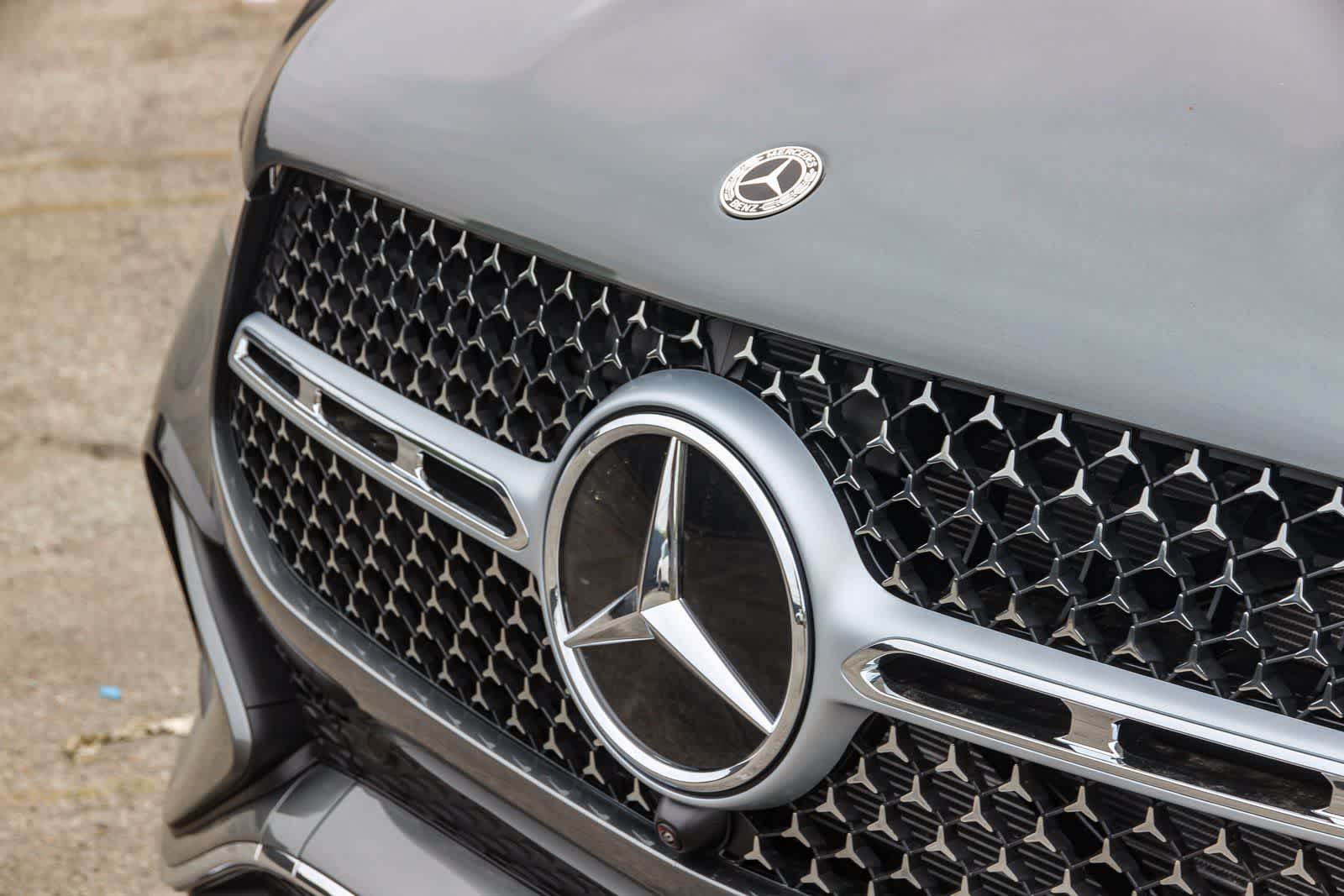 Thumbnail: 2026 Mercedes-Benz GLE - 8