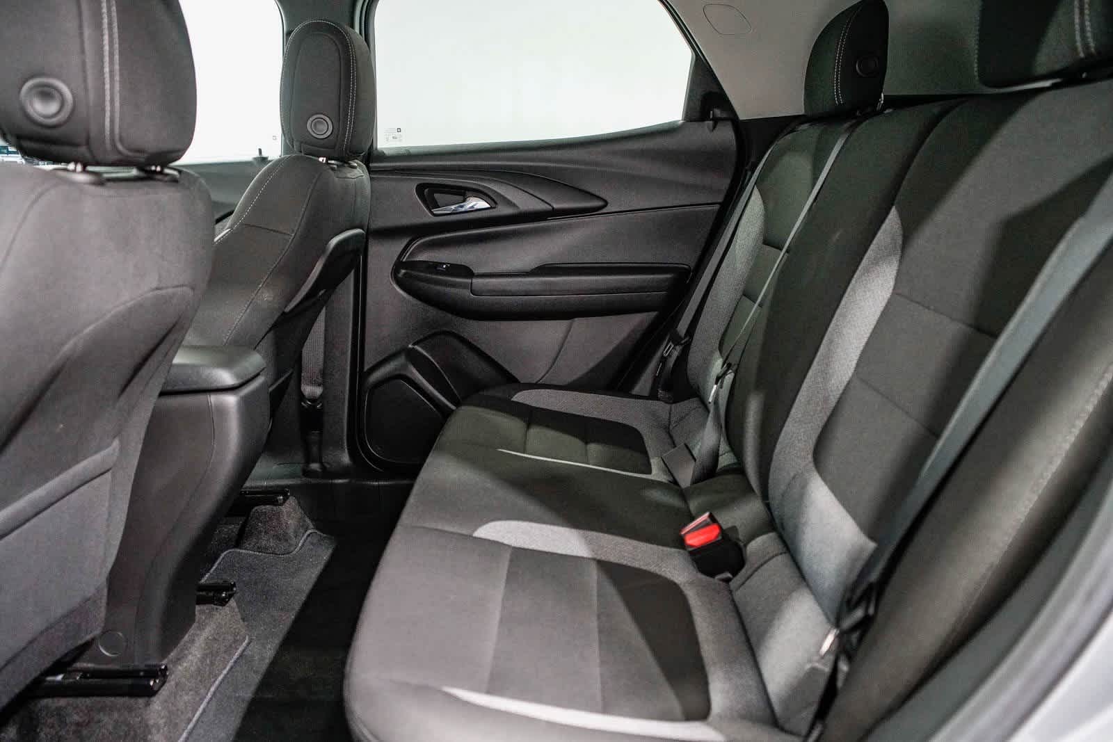 Thumbnail: 2023 Chevrolet TrailBlazer - 17