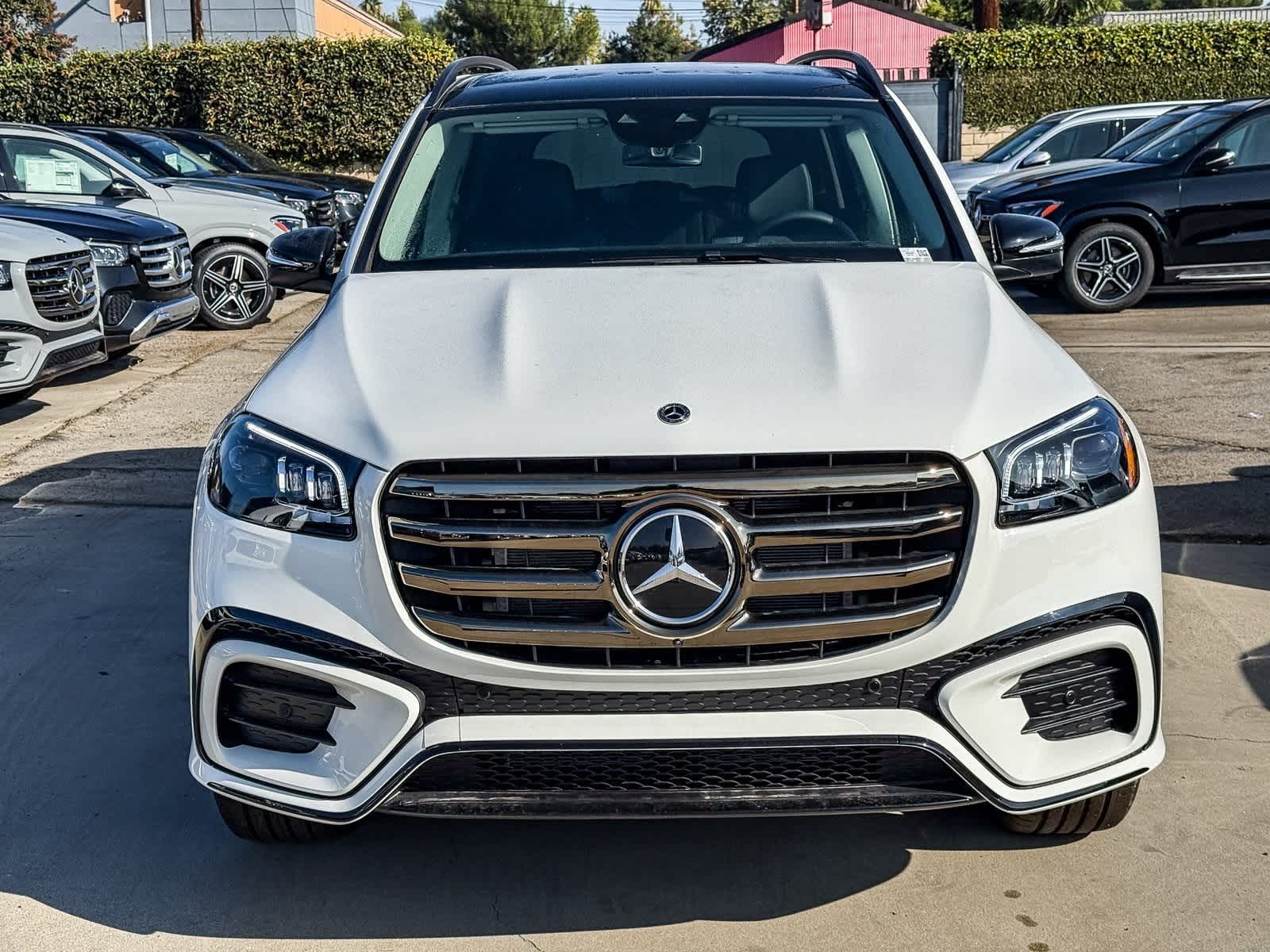 Thumbnail: 2026 Mercedes-Benz GLS - 2