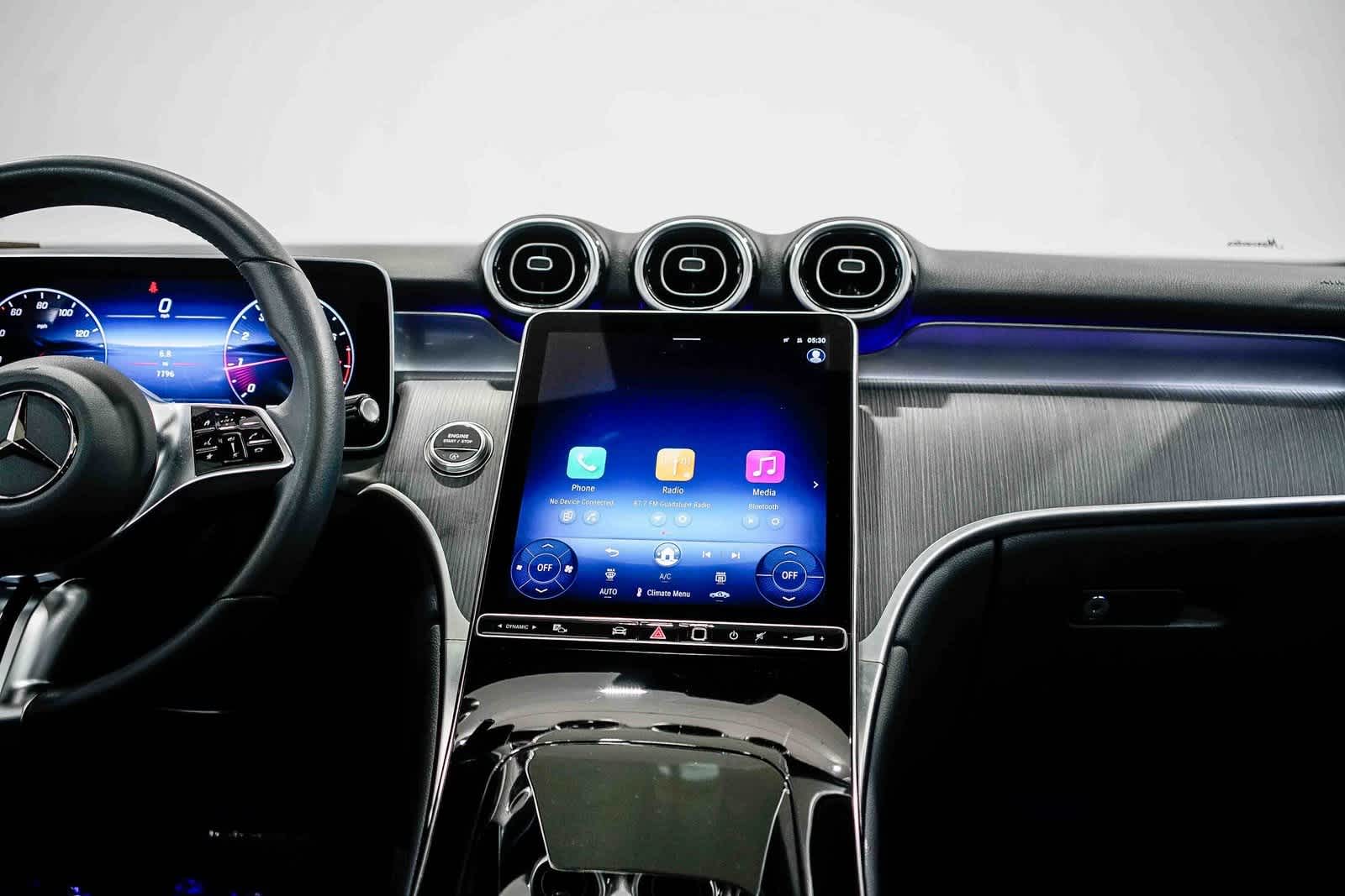 Thumbnail: 2025 Mercedes-Benz GLC - 13