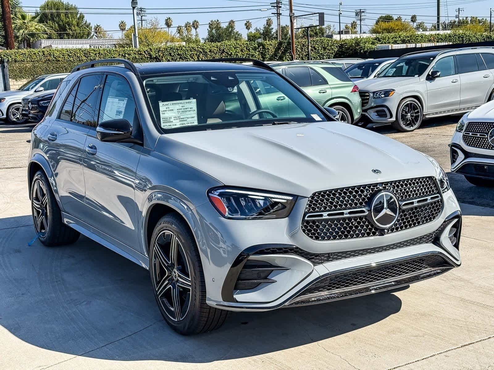 Thumbnail: 2026 Mercedes-Benz GLE - 3