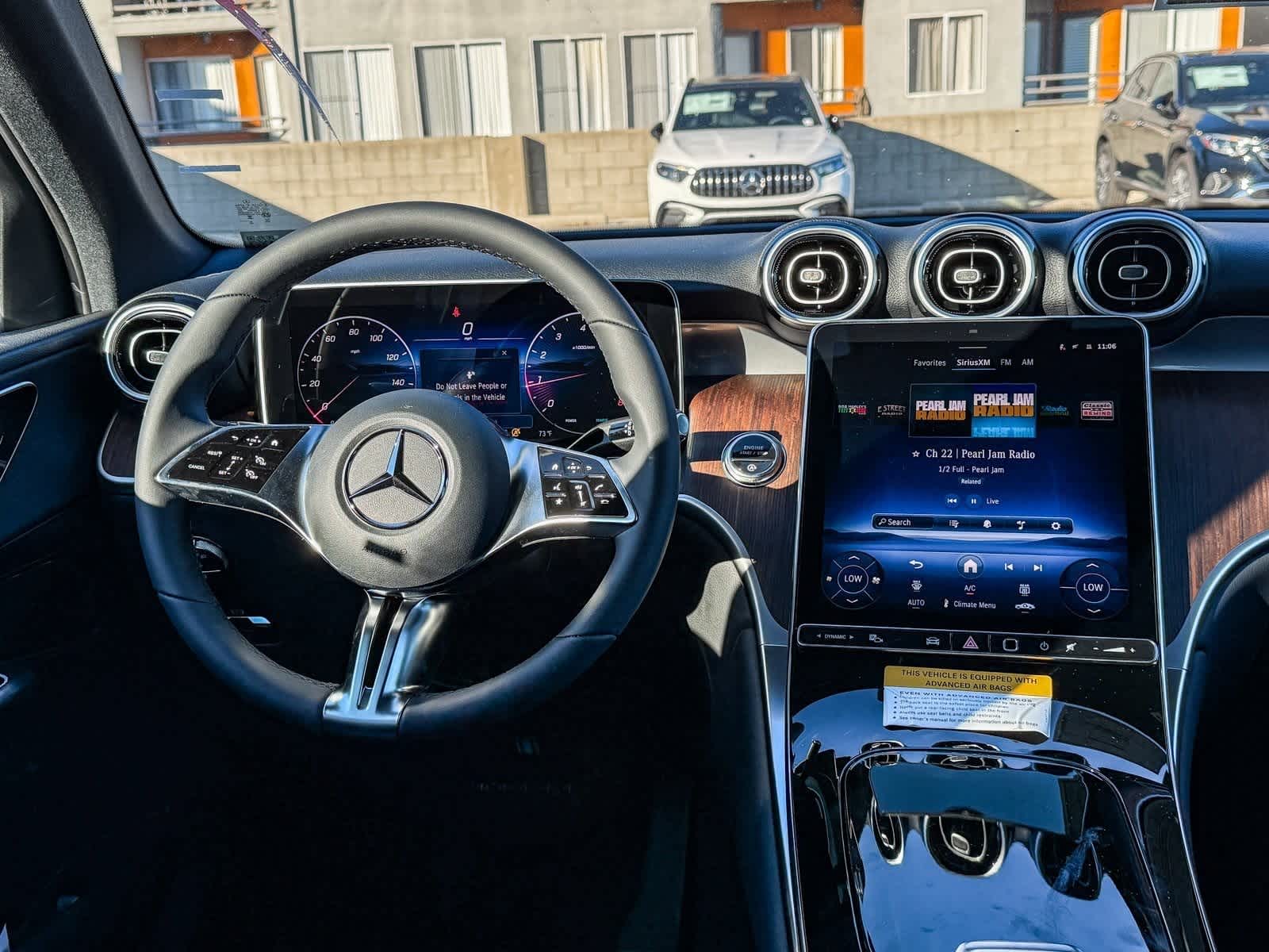Thumbnail: 2026 Mercedes-Benz GLC - 15