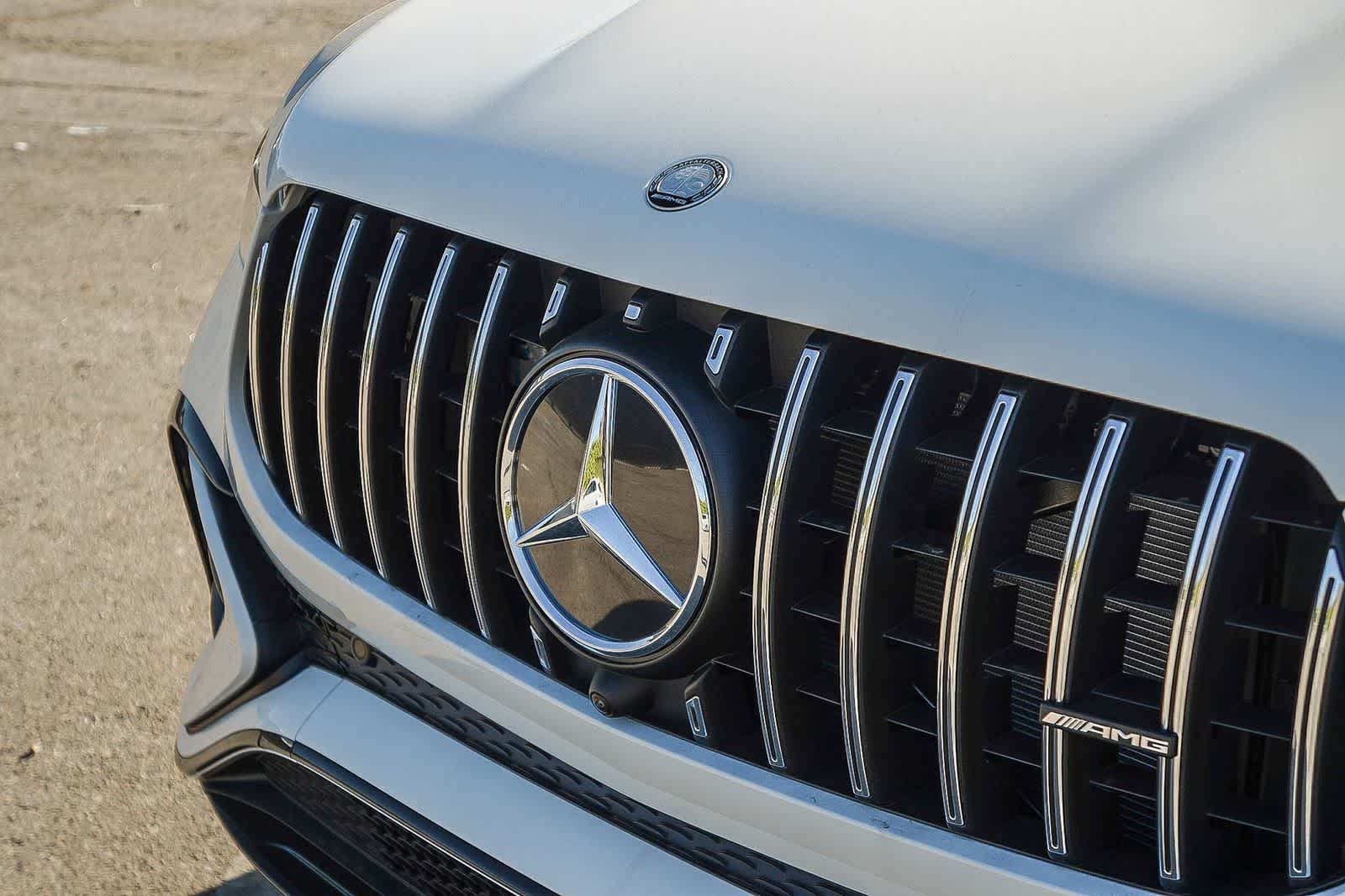 Thumbnail: 2026 Mercedes-Benz GLE - 9