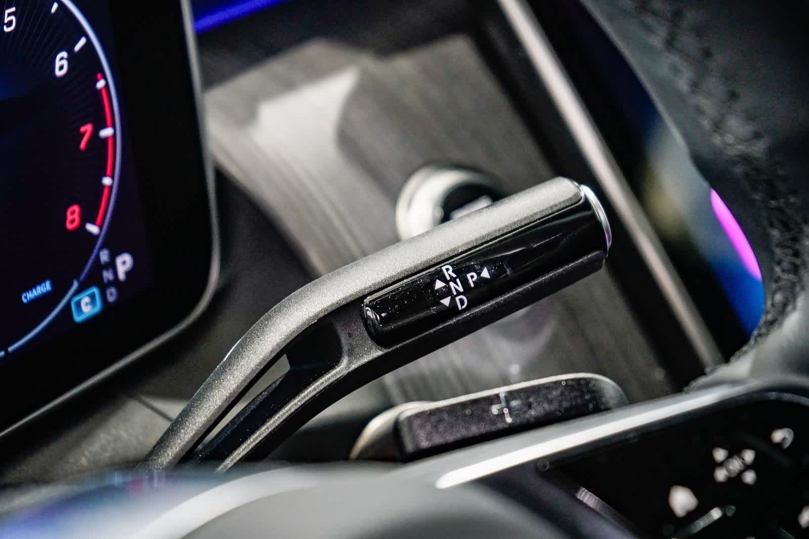 Thumbnail: 2025 Mercedes-Benz GLC - 20