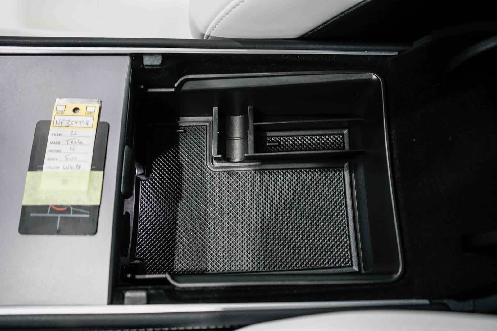 Thumbnail: 2022 Tesla Model Y - 23