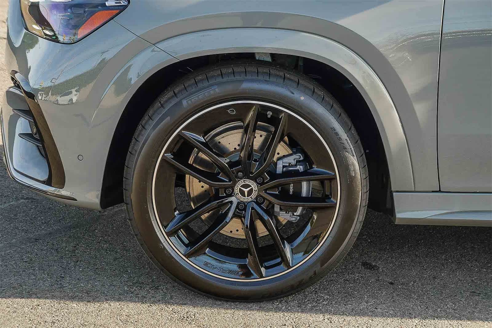 Thumbnail: 2026 Mercedes-Benz GLE - 10