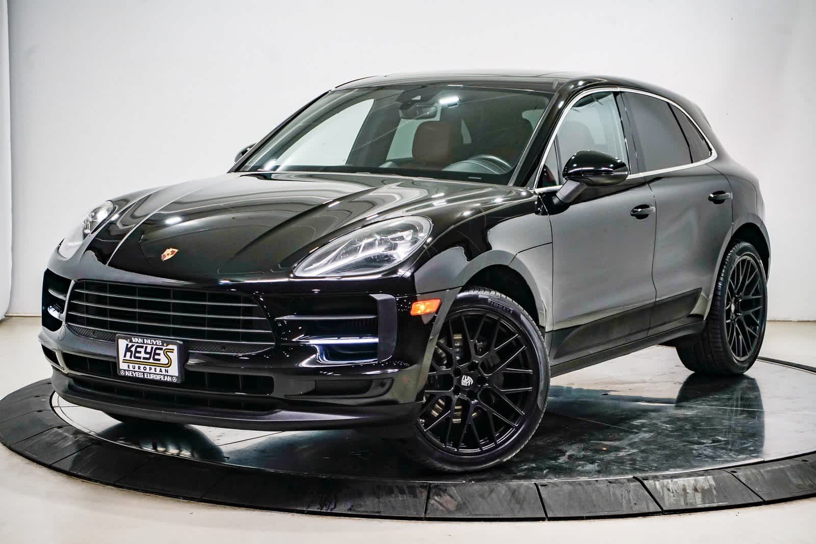 Thumbnail: 2020 Porsche Macan - 1
