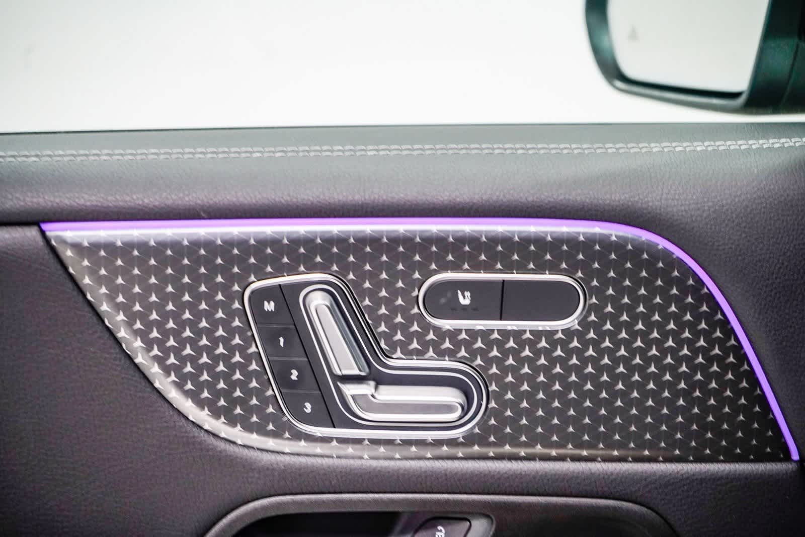 Thumbnail: 2025 Mercedes-Benz GLB - 19