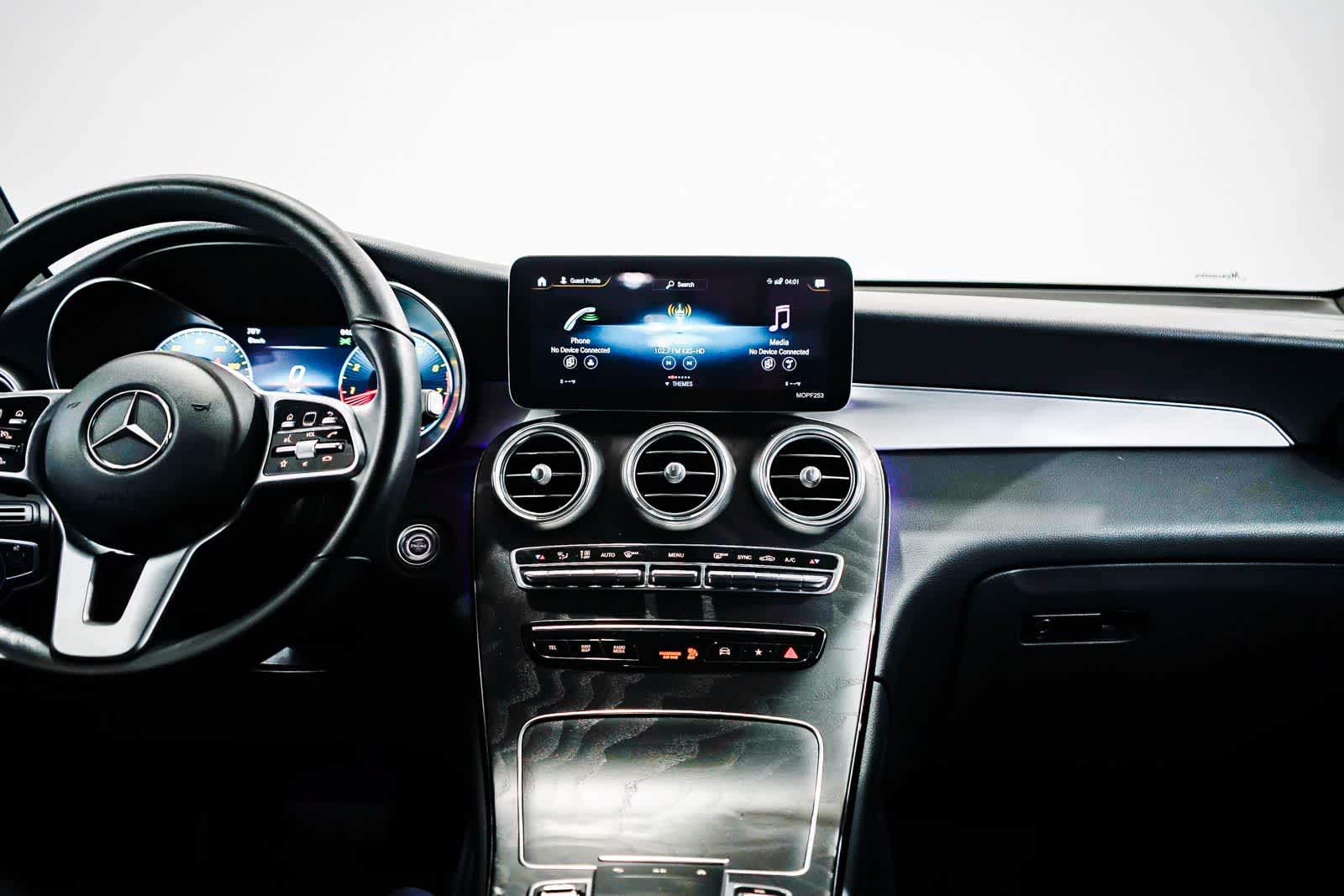 Thumbnail: 2022 Mercedes-Benz GLC - 12