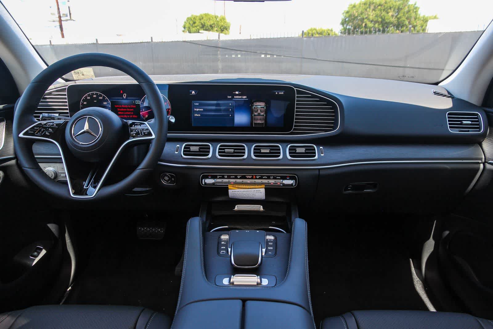 Thumbnail: 2026 Mercedes-Benz GLE - 13
