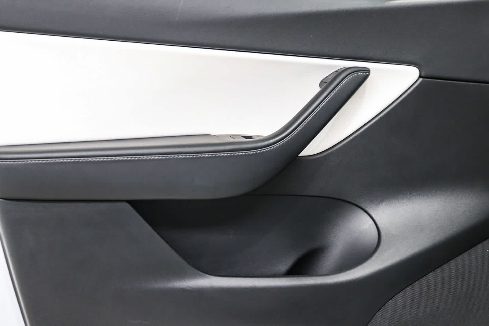 Thumbnail: 2021 Tesla Model Y - 22
