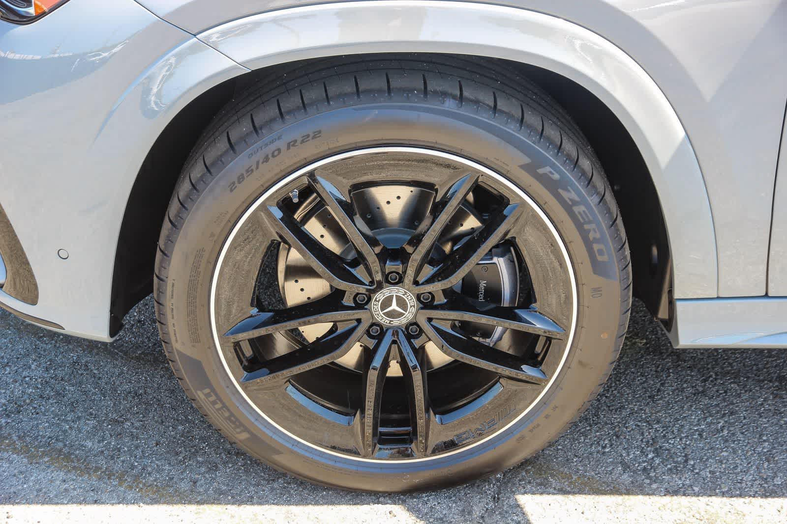Thumbnail: 2026 Mercedes-Benz GLE - 10
