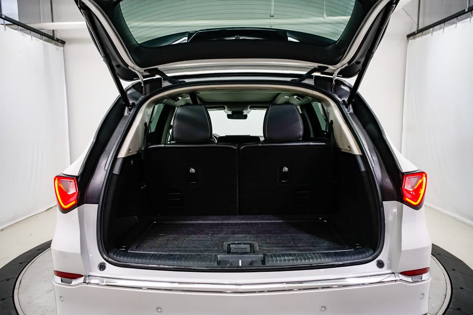 Thumbnail: 2024 Acura MDX - 28