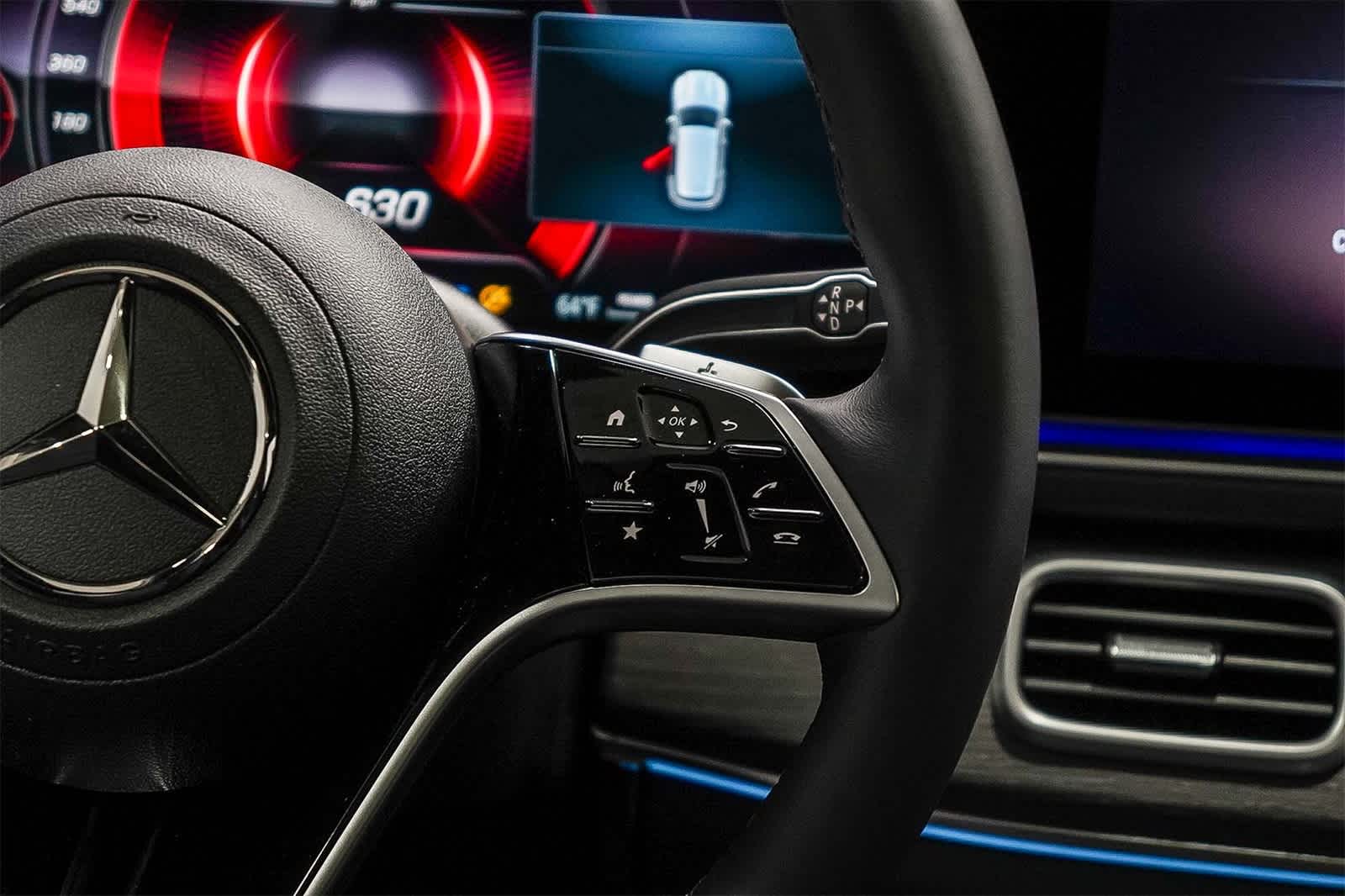 Thumbnail: 2026 Mercedes-Benz GLE - 18