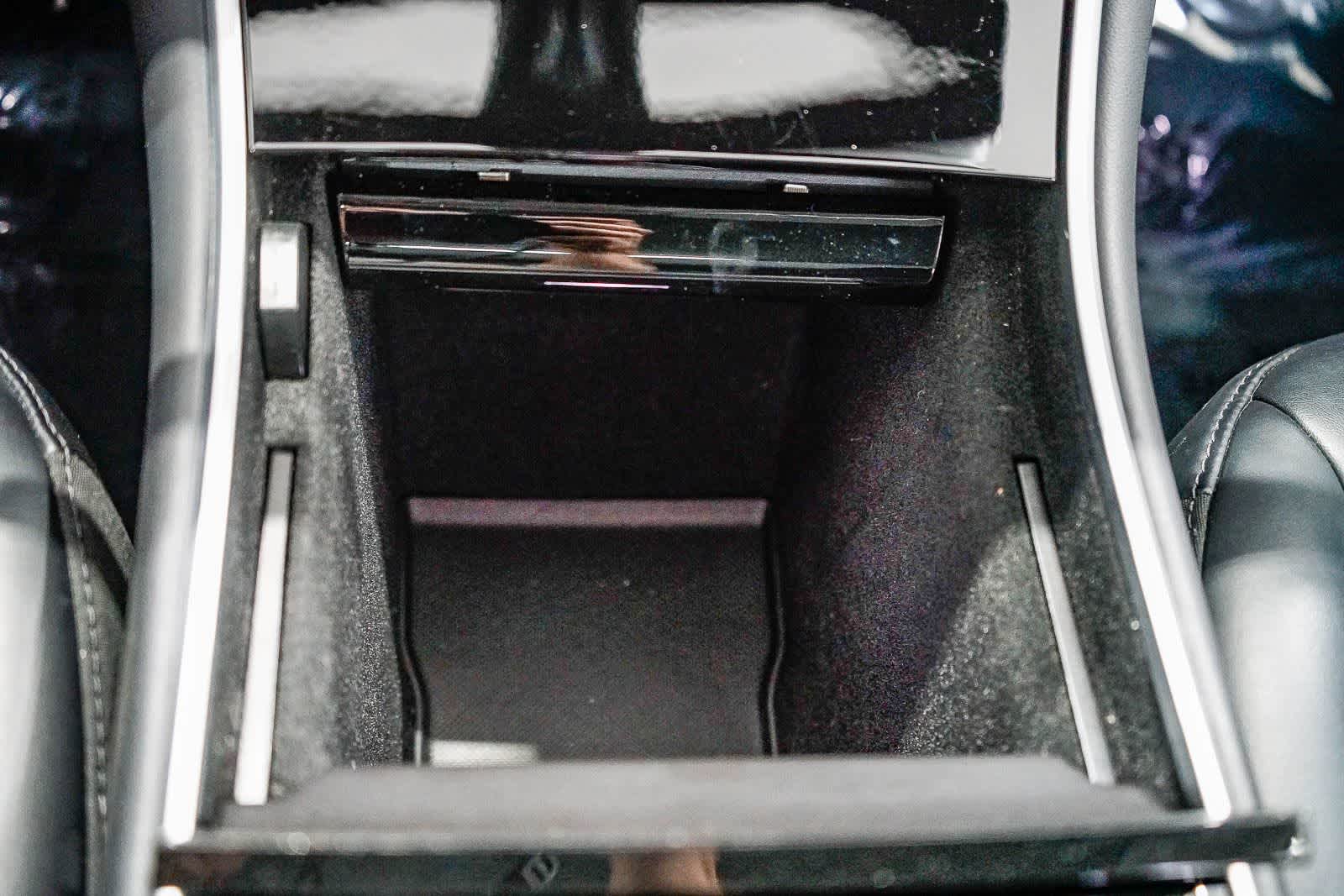 Thumbnail: 2018 Tesla Model 3 - 22
