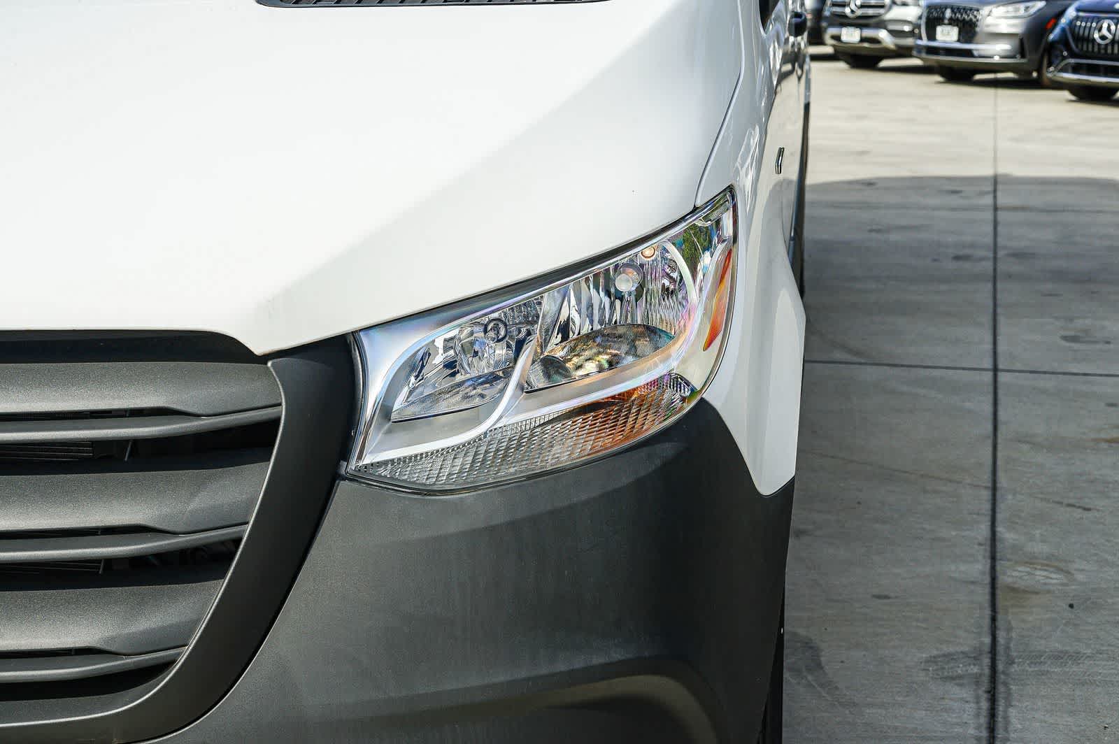 Thumbnail: 2024 Mercedes-Benz eSprinter - 7