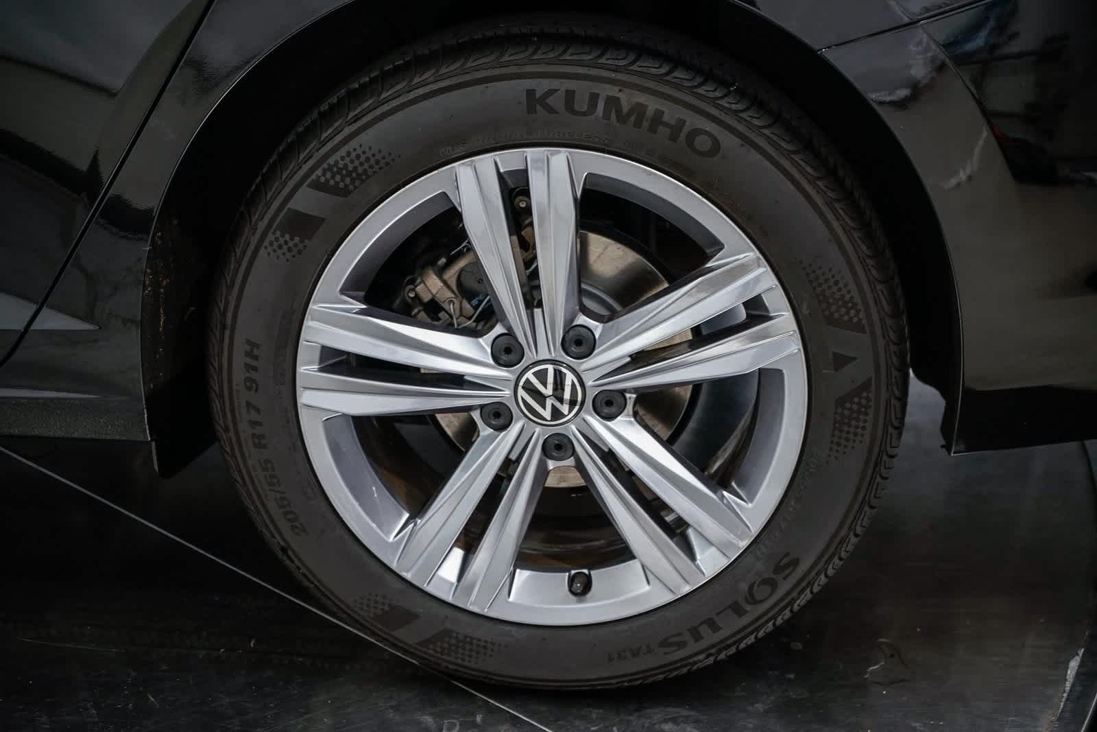 Thumbnail: 2022 Volkswagen Jetta - 10