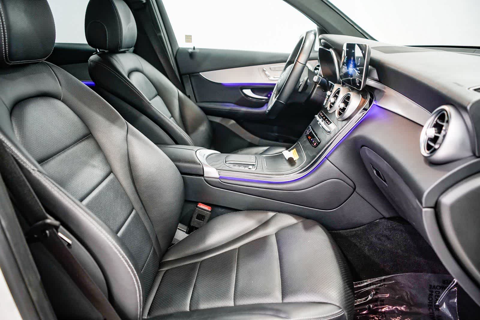 Thumbnail: 2022 Mercedes-Benz GLC - 15