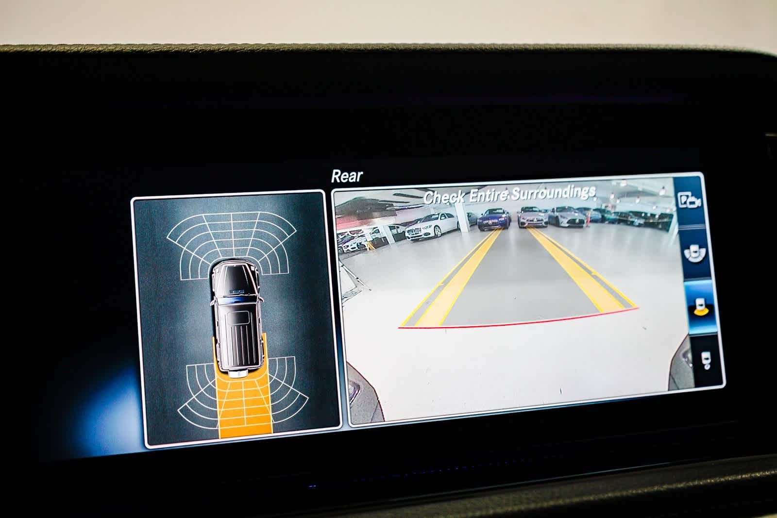 Thumbnail: 2022 Mercedes-Benz G-Class - 24