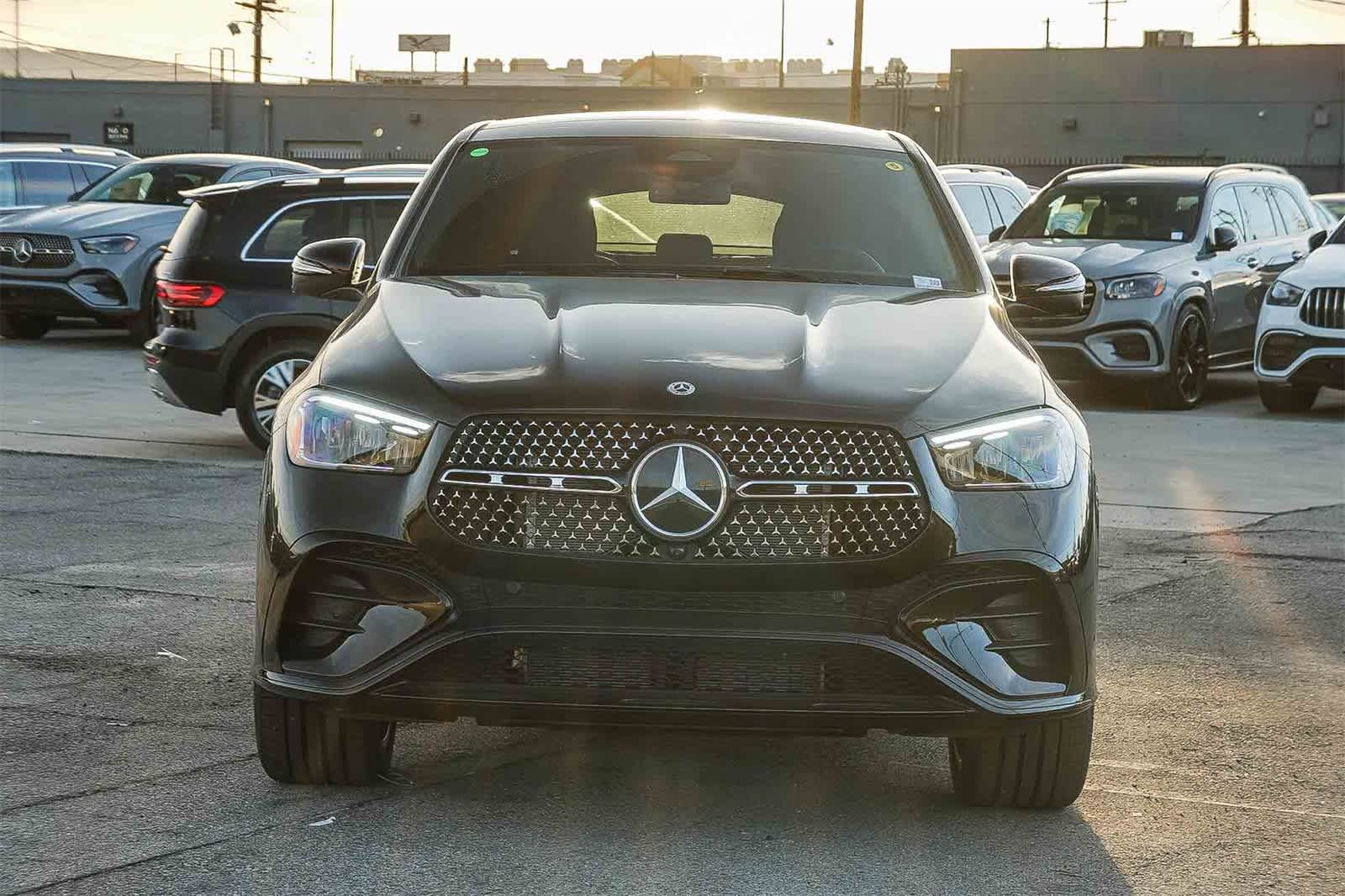 Thumbnail: 2026 Mercedes-Benz GLE - 2