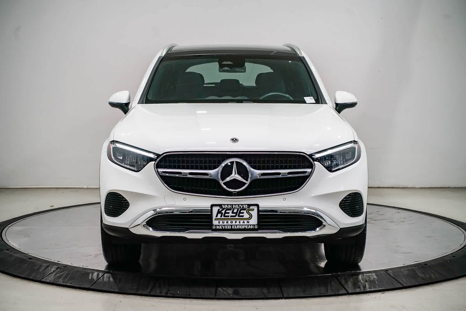 Thumbnail: 2025 Mercedes-Benz GLC - 6