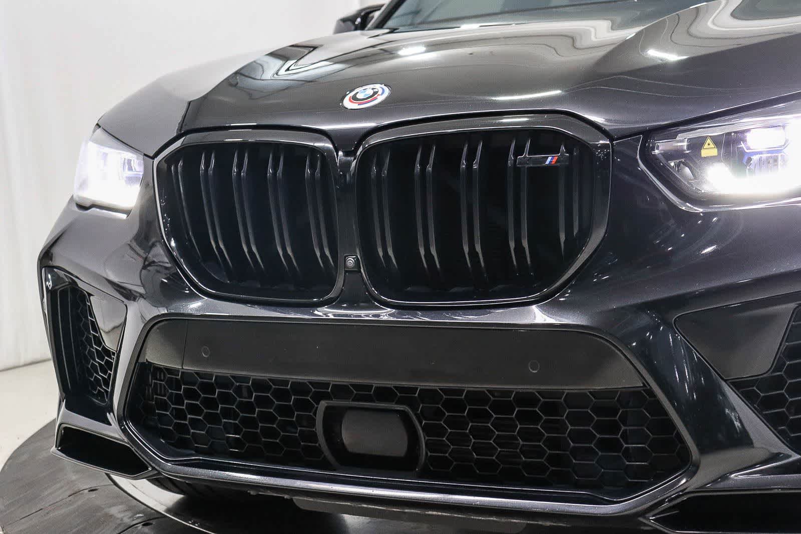 Thumbnail: 2023 BMW X5 - 7