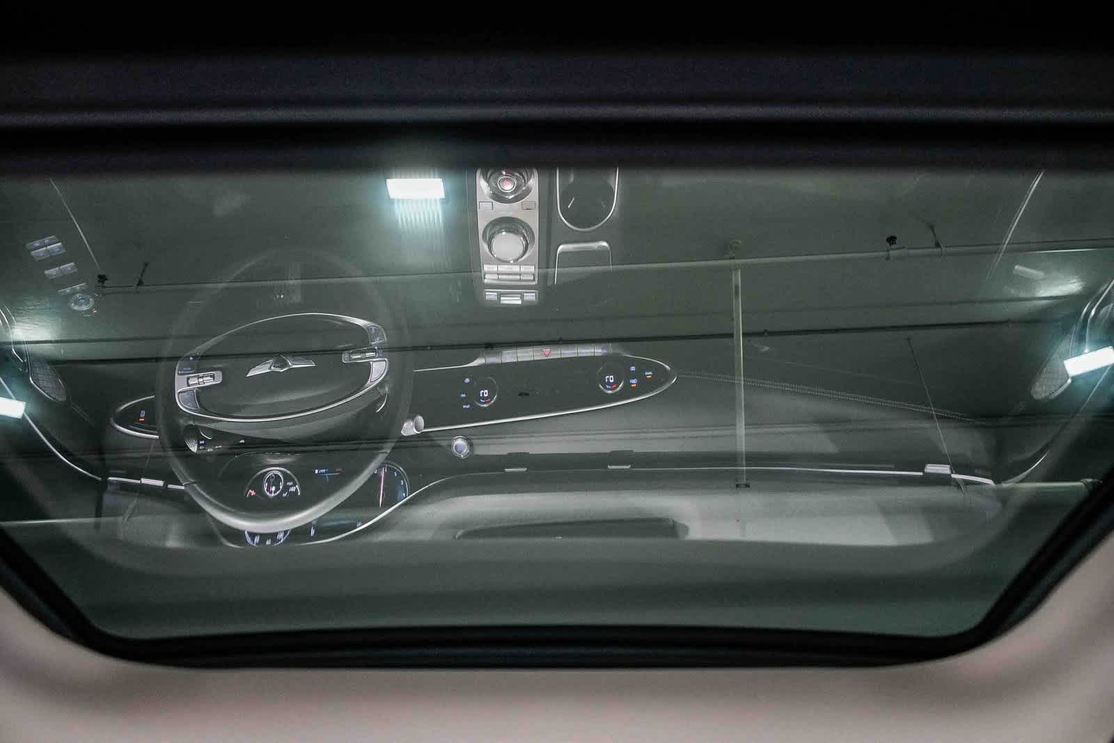 Thumbnail: 2023 Genesis GV70 - 11