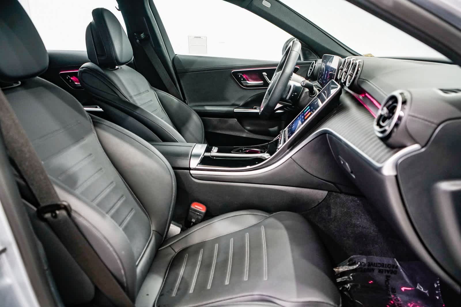 Thumbnail: 2025 Mercedes-Benz C-Class - 16