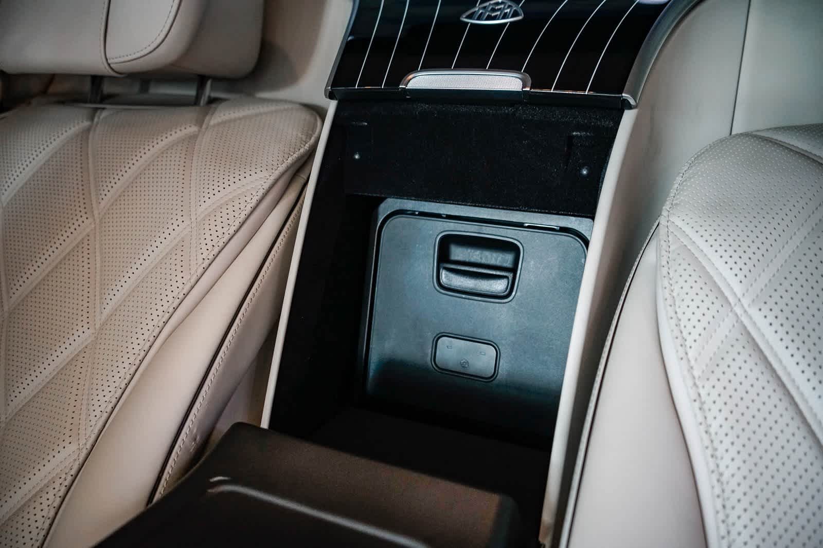 Thumbnail: 2024 Mercedes-Benz S-Class - 22