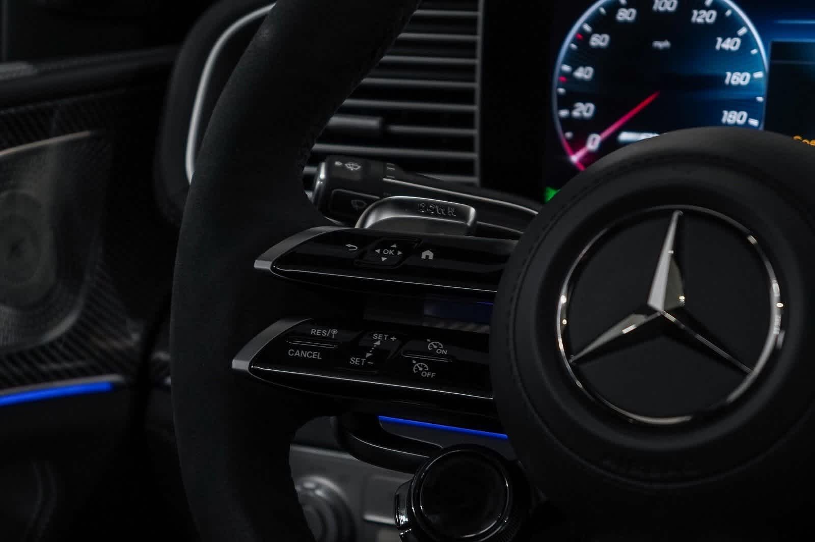 Thumbnail: 2025 Mercedes-Benz GLE - 17