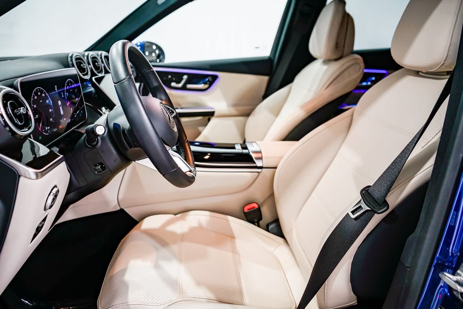 Thumbnail: 2025 Mercedes-Benz GLC - 16