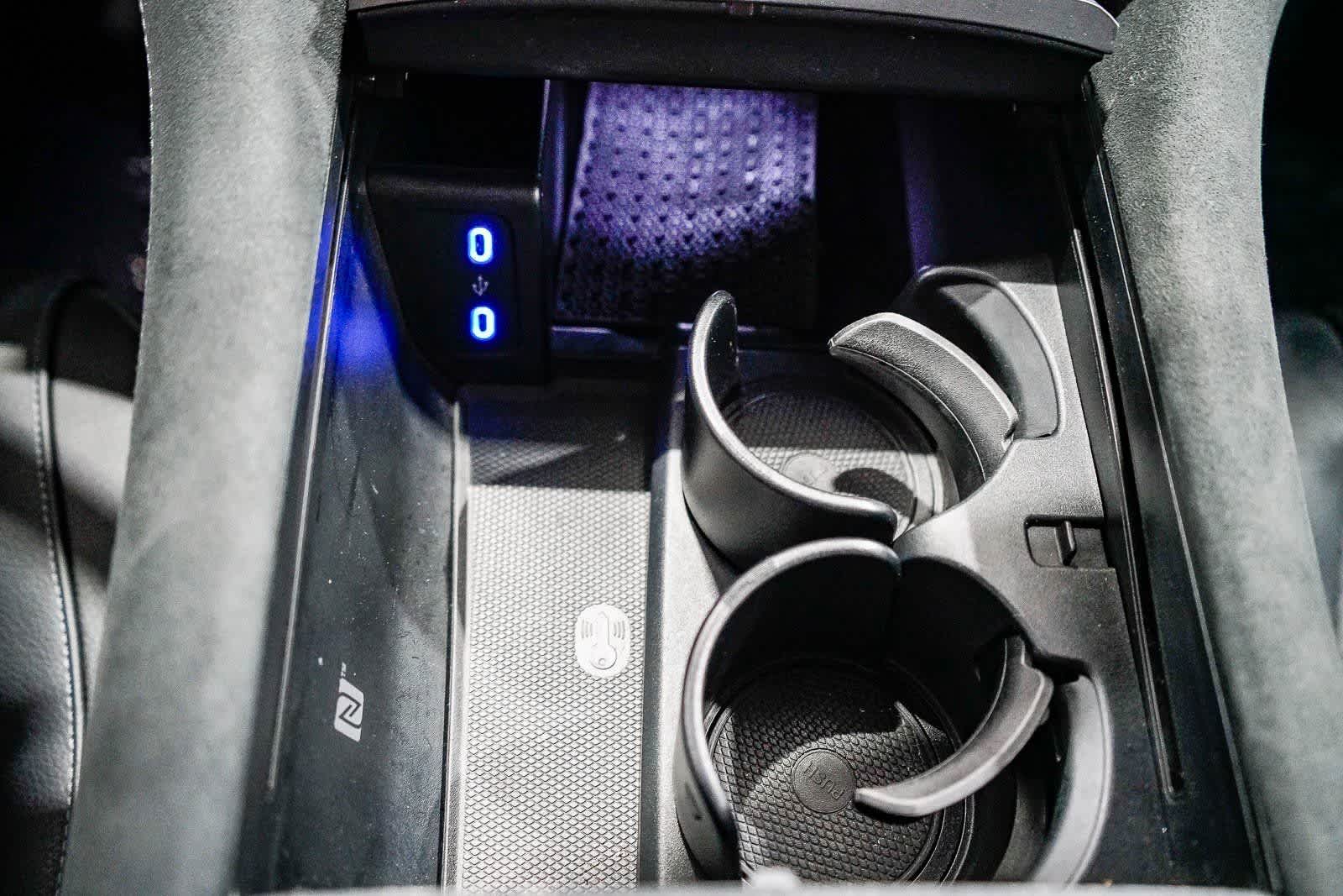 Thumbnail: 2023 Mercedes-Benz EQS - 22