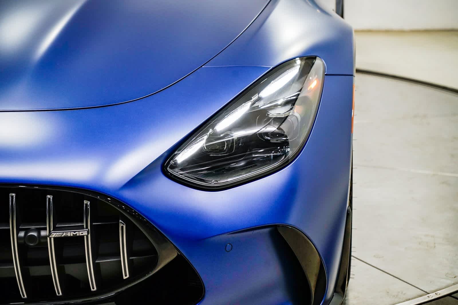 Thumbnail: 2025 Mercedes-Benz AMG GT - 7