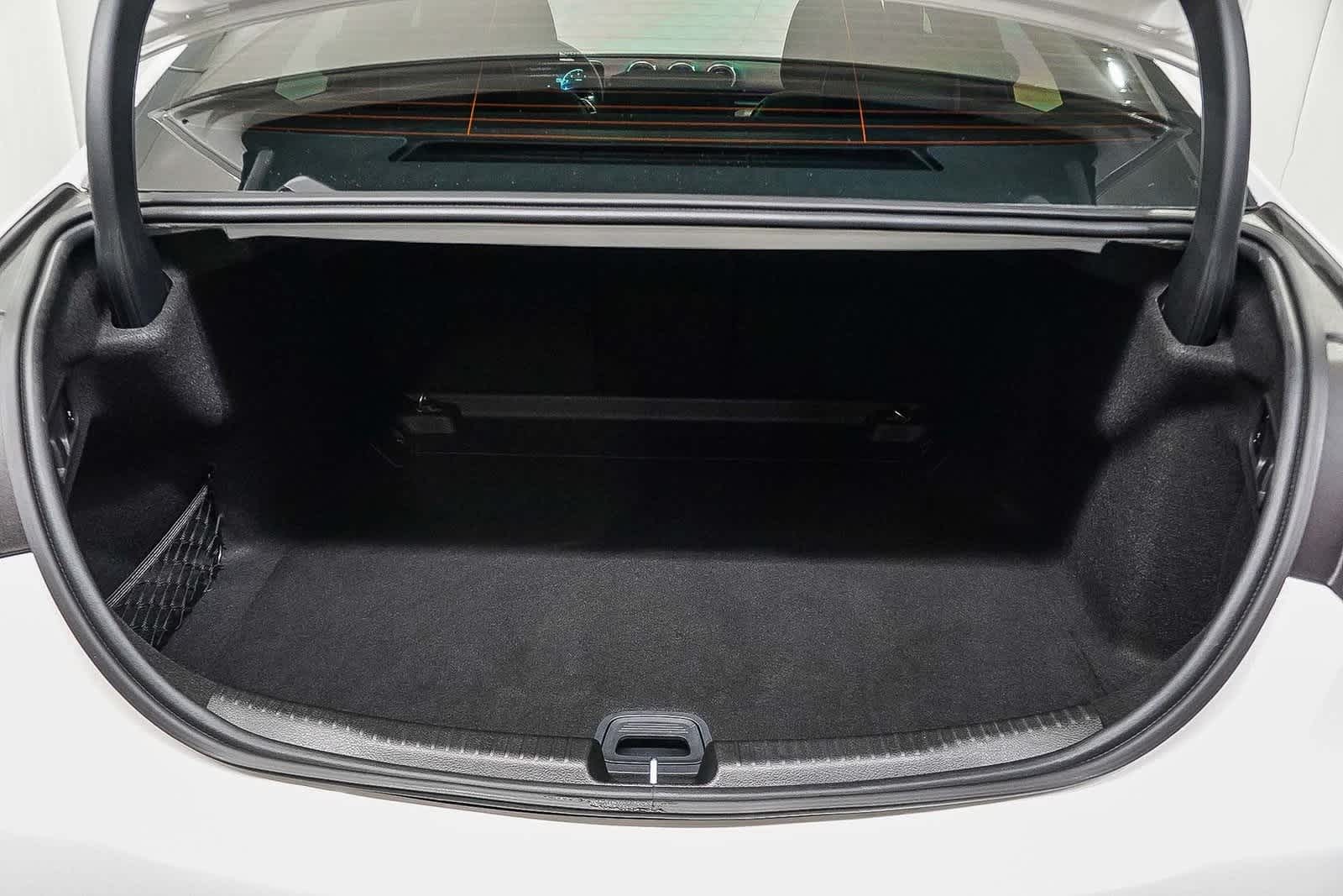 Thumbnail: 2023 Mercedes-Benz C-Class - 29