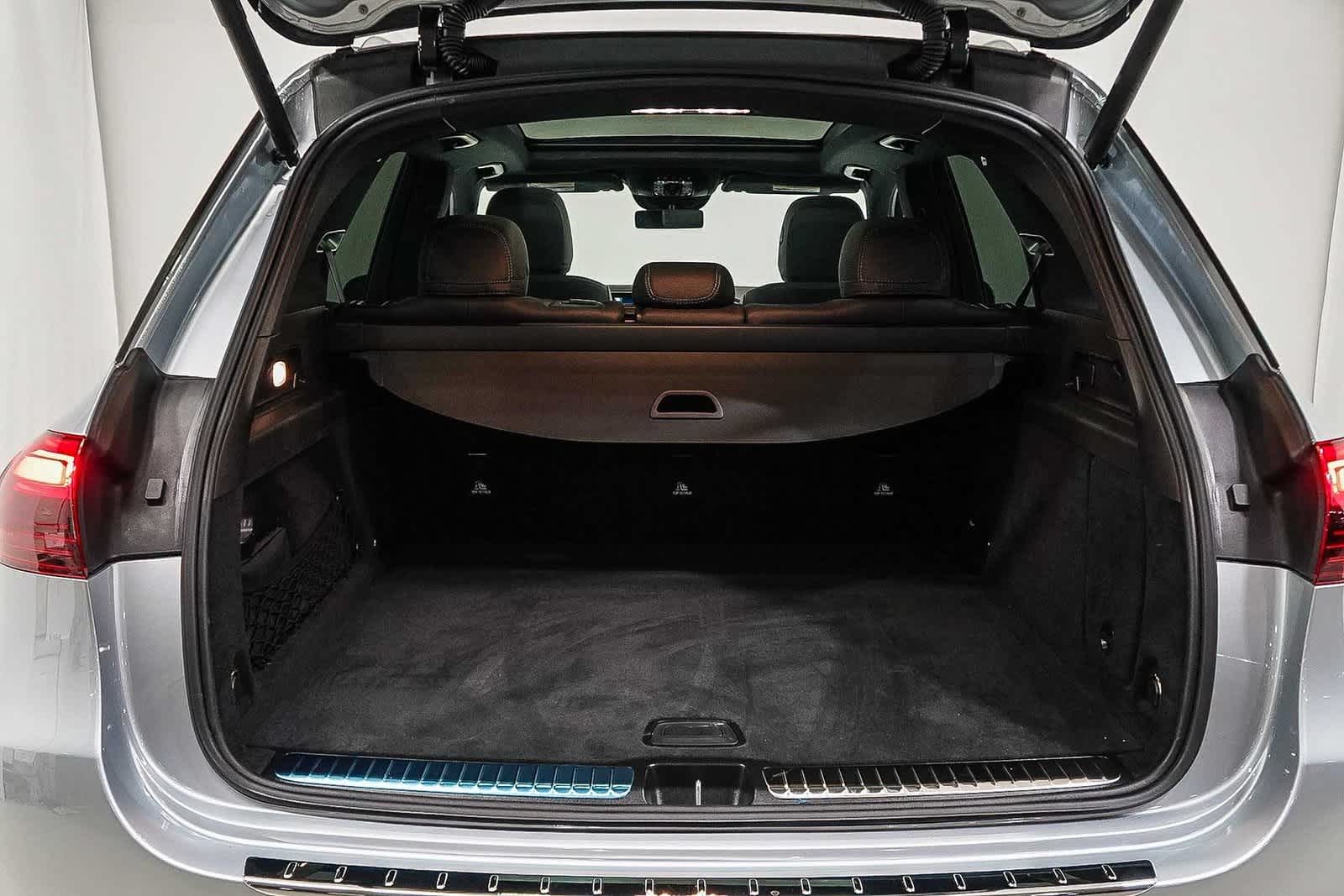 Thumbnail: 2025 Mercedes-Benz GLE - 29