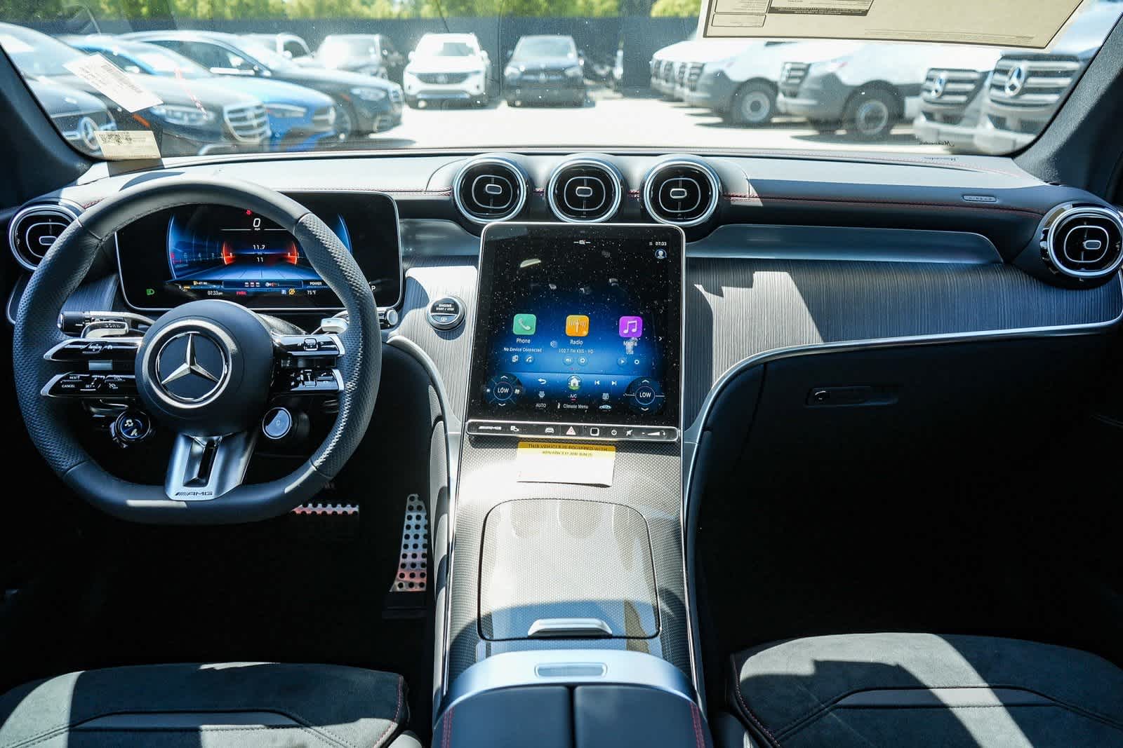 Thumbnail: 2025 Mercedes-Benz GLC - 15