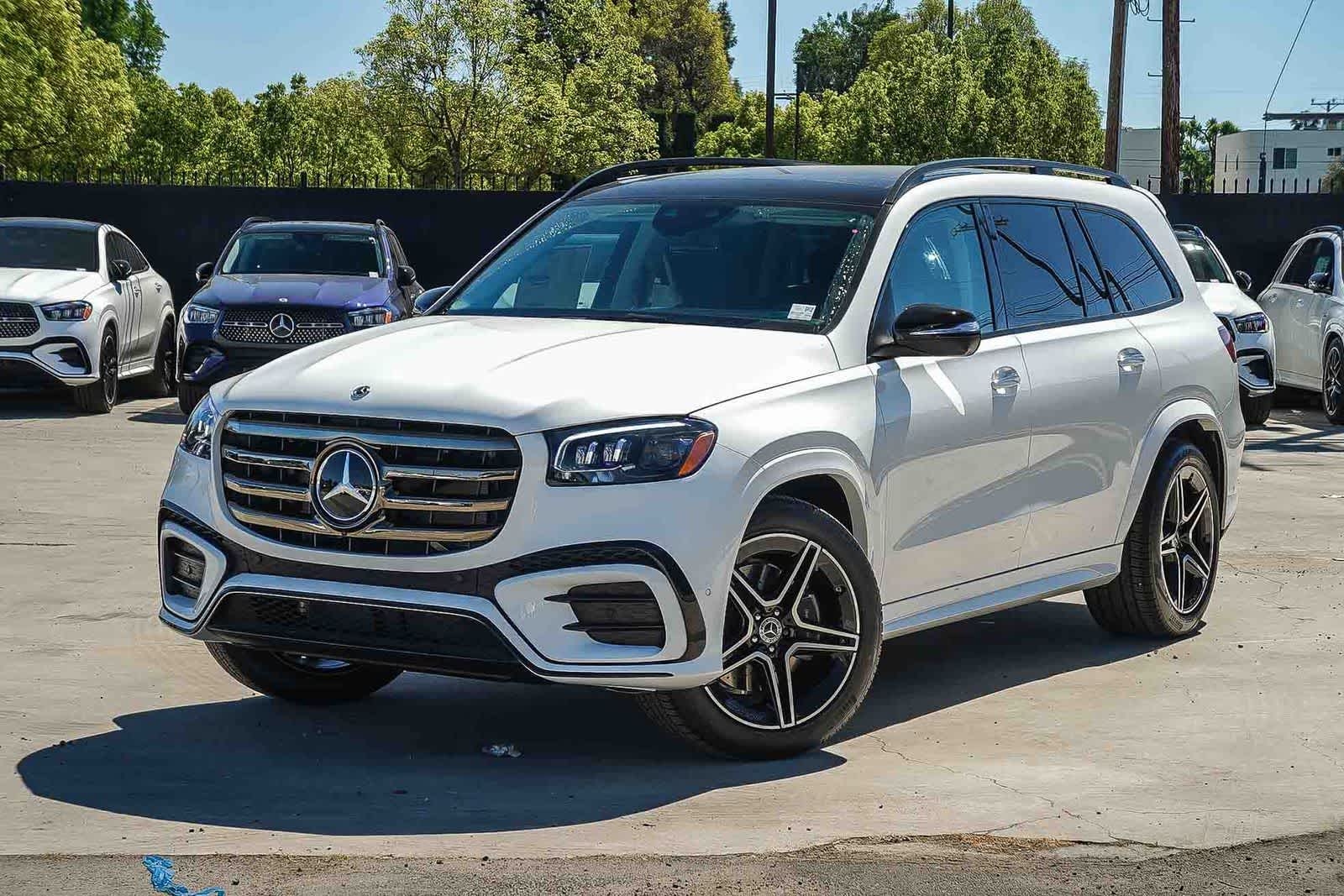 Thumbnail: 2026 Mercedes-Benz GLS - 1