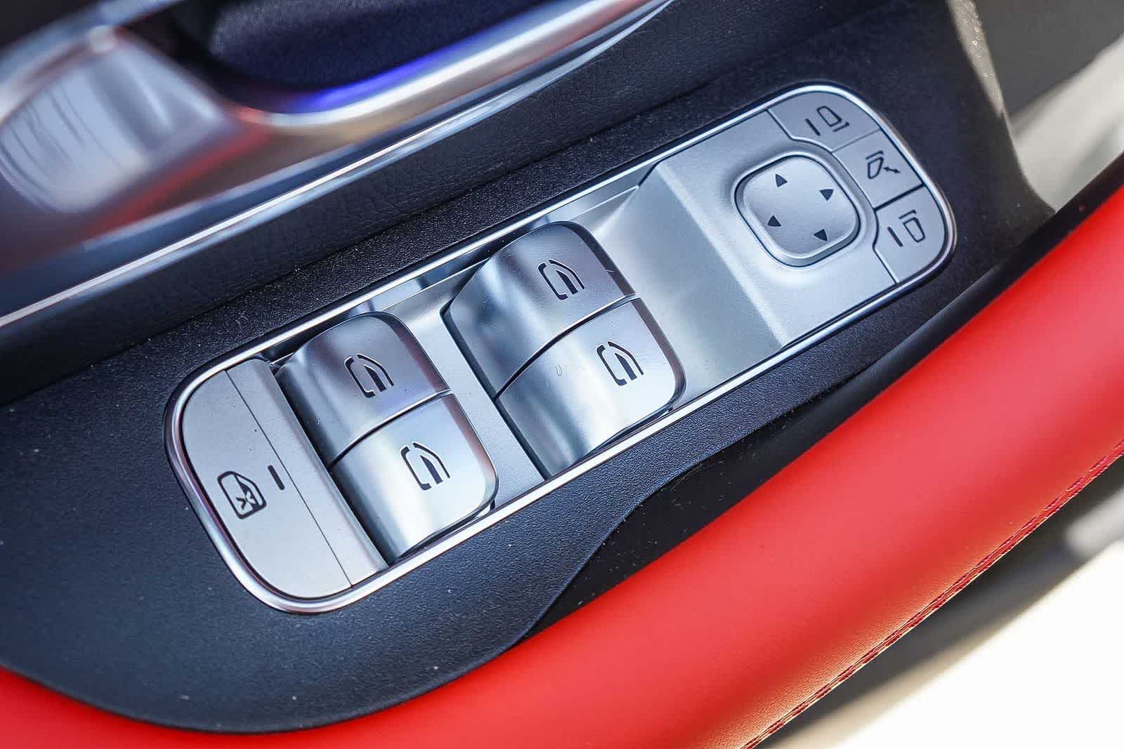 Thumbnail: 2026 Mercedes-Benz GLE - 24