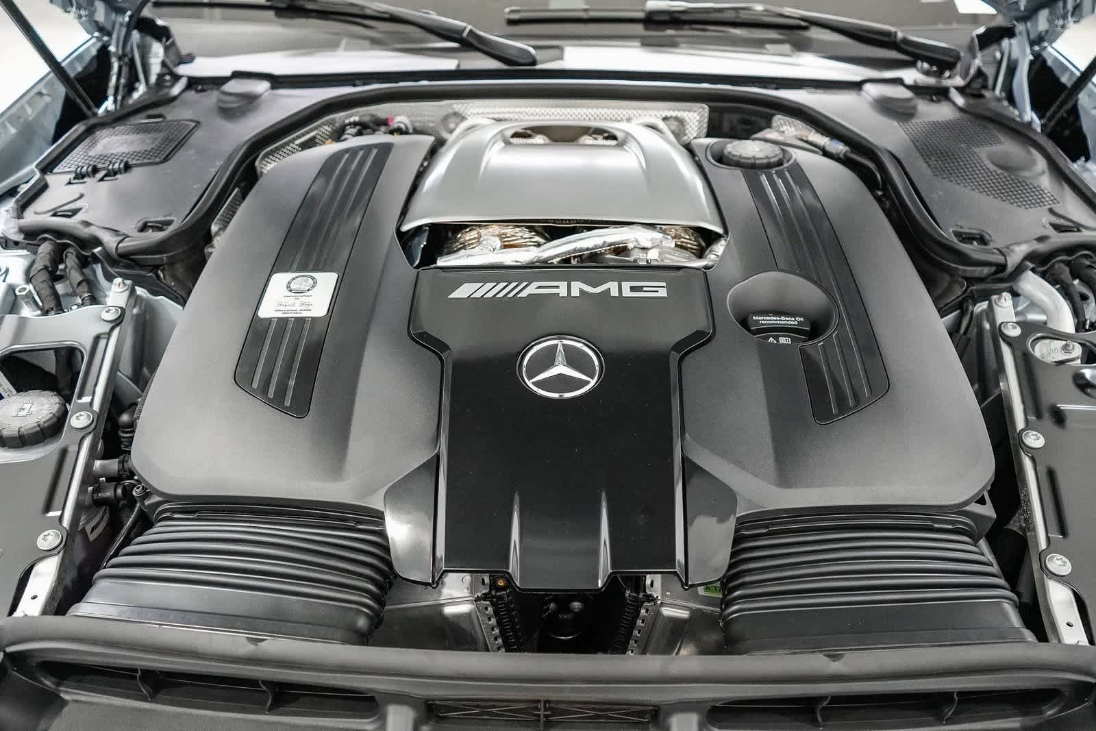 Thumbnail: 2025 Mercedes-Benz AMG GT - 19