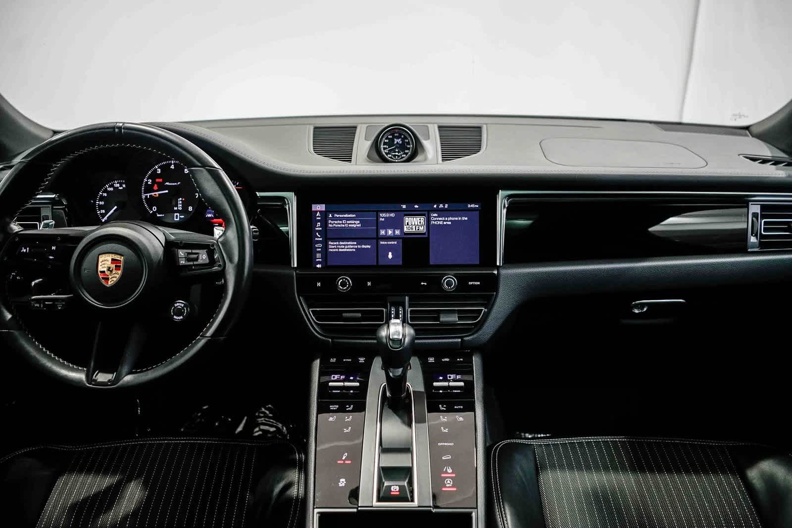 Thumbnail: 2024 Porsche Macan - 12